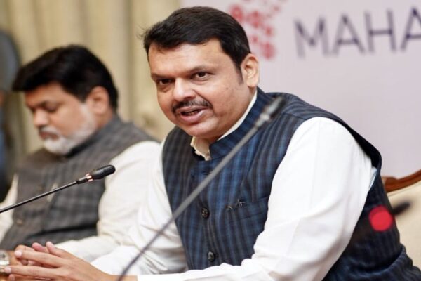 photo-oneindia